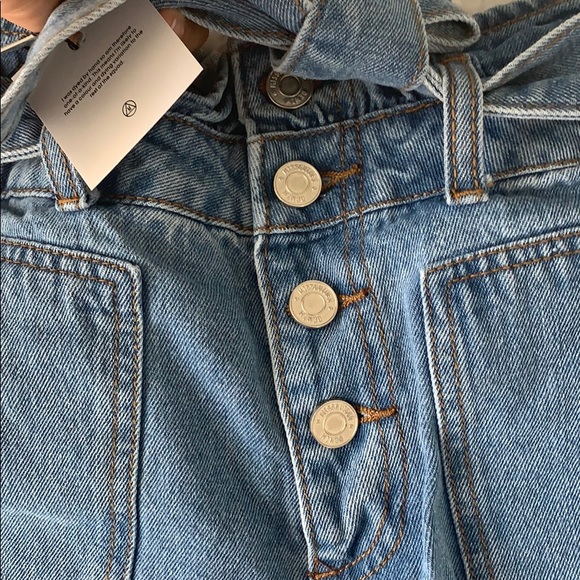 Missguided Cute Shorts - Picture 3 of 3